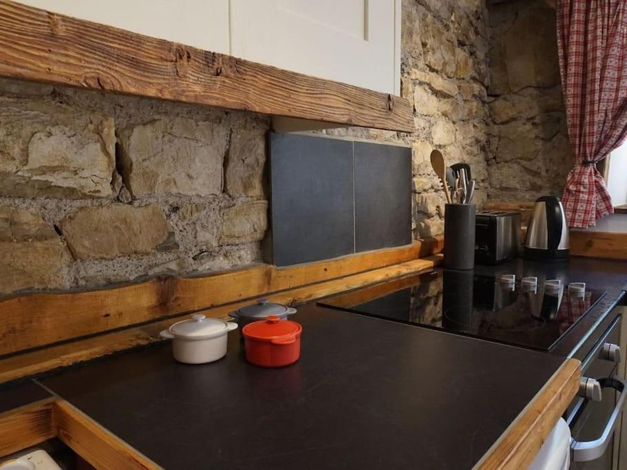 La Grange De Pimberty - Beautiful Apartments 27 Miles From Geneva Vailly 외부 사진